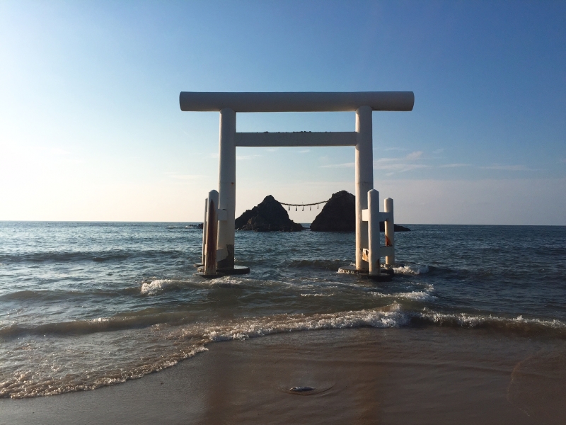 桜井二見ケ浦 [二見ヶ浦の夫婦岩] ｜ 福岡観光