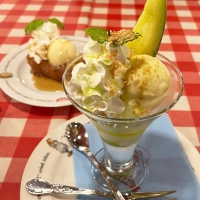 ラケル 新宿西口店