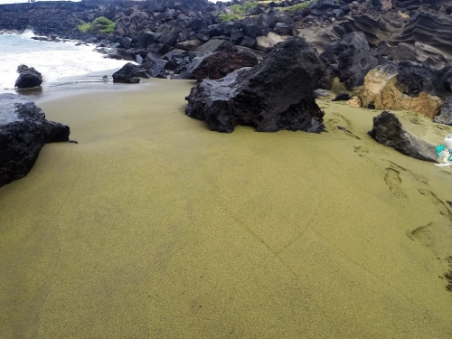 ハワイ島】神秘の砂浜ブラックサンドとグリーンサンドビーチで遊ぼう!!