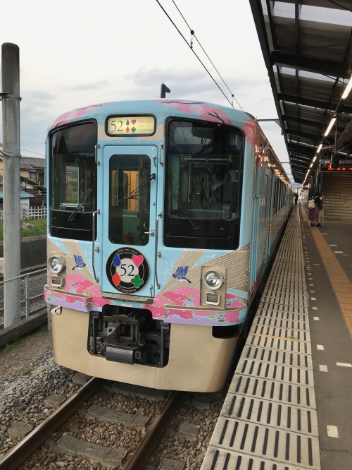 西武鉄道の旅するレストラン 52席の至福 極上の料理を味わう優雅で特別な週末秩父旅