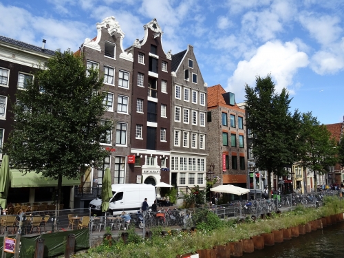 アムステルダムの隠された驚異の世界 屋根裏教会を探る