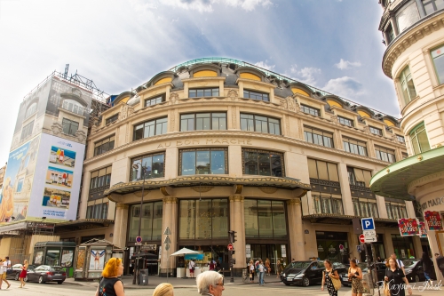 STREET パリ パリの高級グルメ館【ラ・グランド・エピスリー】でお土産を