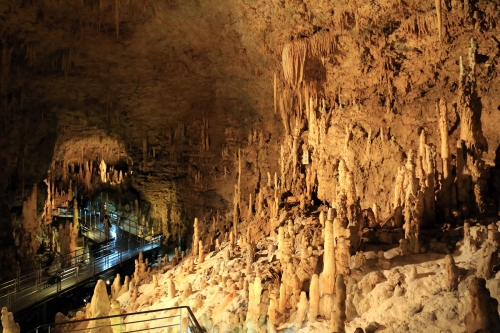 沖縄のおすすめ鍾乳洞 洞窟11選 人気の鍾乳洞 洞窟を一挙に紹介
