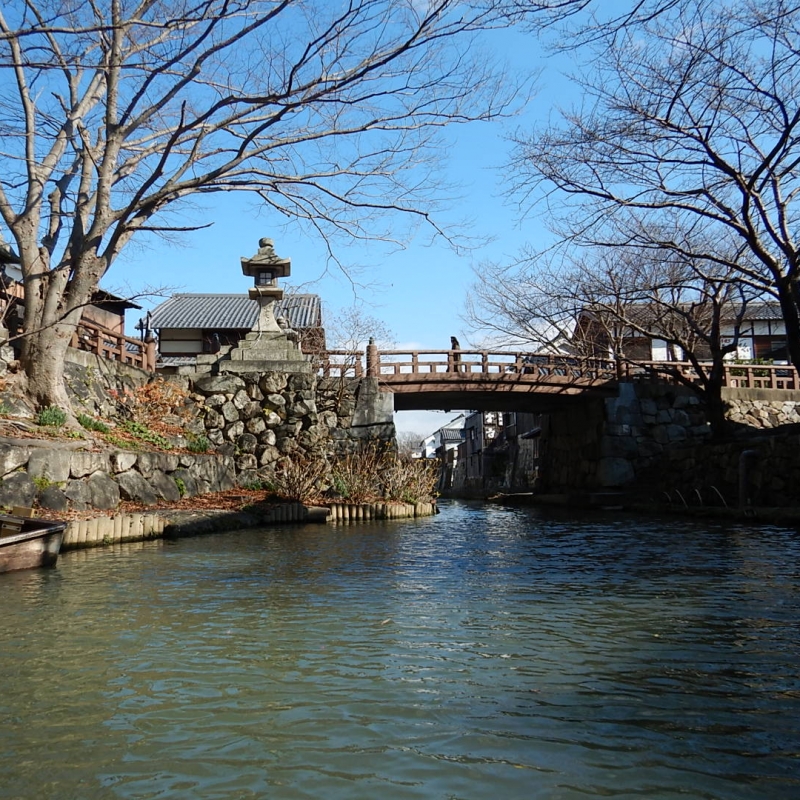 滋賀県近江八幡 八幡堀の手漕ぎ和舟に乗ろう るろうに剣心 のロケ地も