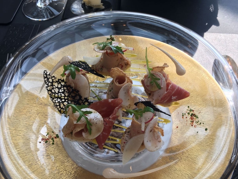 ランチがおすすめ マカオのミシュラン3つ星レストラン Robuchon Au Dome