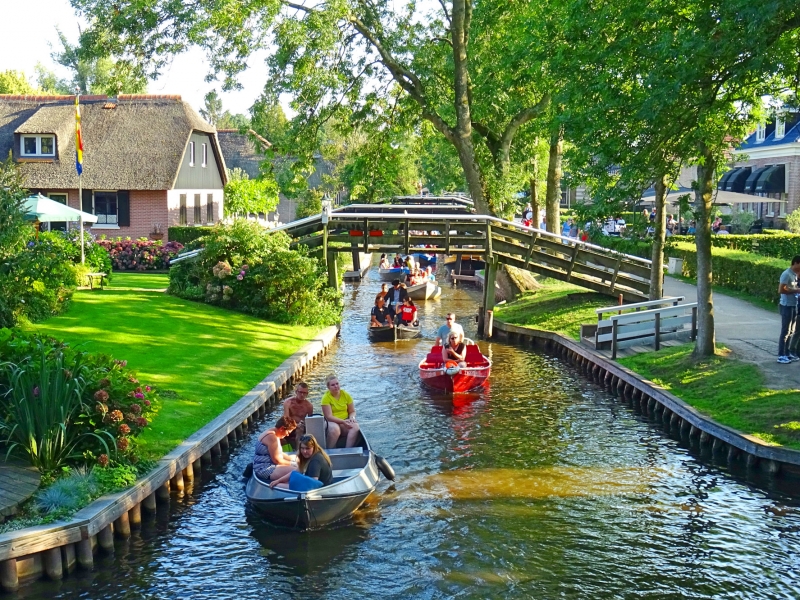 オランダのベニス 絵葉書のように美しいヒートホールンの村 オランダのベニス 絵葉書のように美しいヒートホールンの村