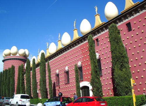 バルセロナから日帰り観光 近郊のおすすめスポット11選 2ページ目