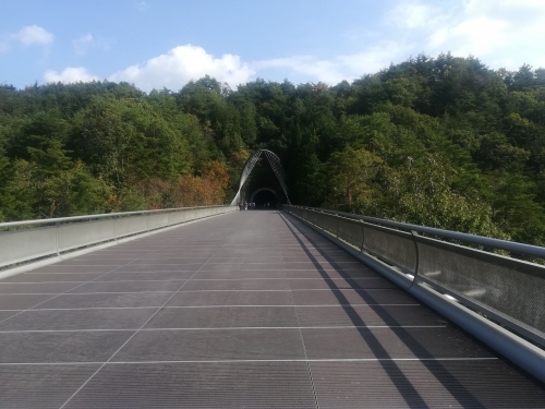 ルイ ヴィトンが選んだ 滋賀の美しいミホミュージアムの魅力とは