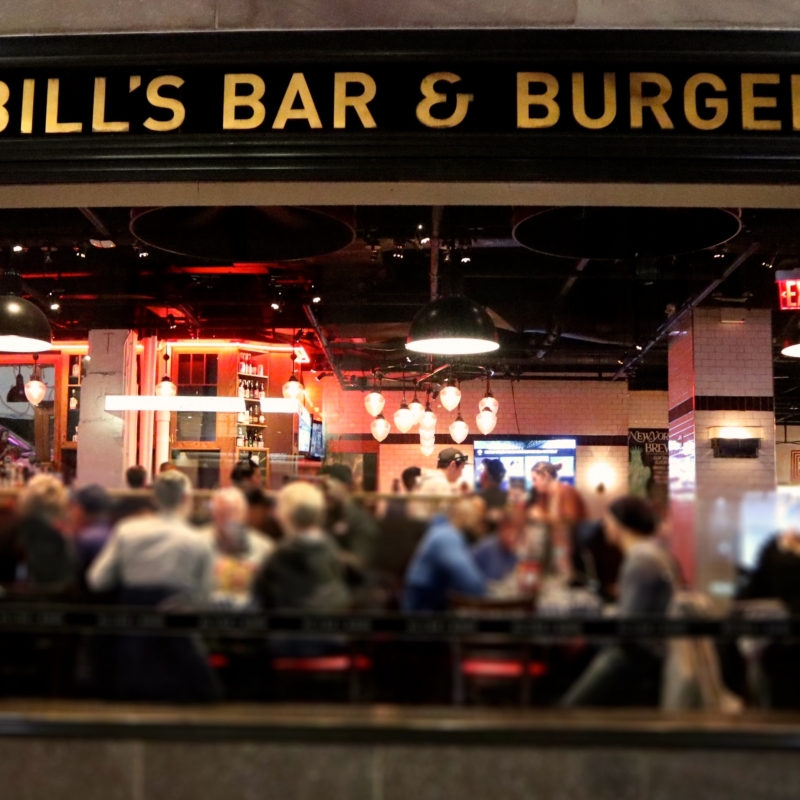 Ny 絶品グルメバーガーは巨大レストラン ビルズ バー バーガー で