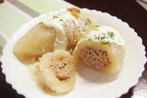 海外レシピを楽しもう リトアニア料理 じゃがいも団子 ツェペリナイ の作り方