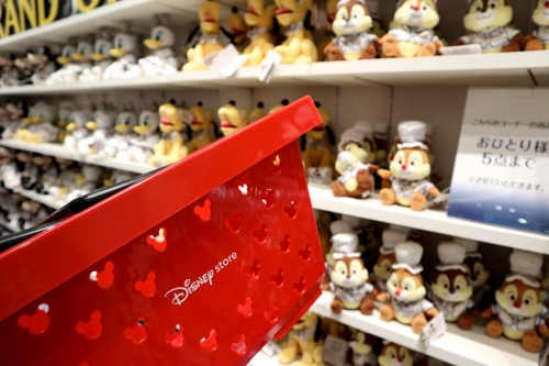 新宿 日本最大のディズニーストア ディズニーフラッグシップ東京 の注目アイテム10選