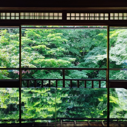 雨の京都観光におすすめ 雨の日でも楽しめる観光スポット22選