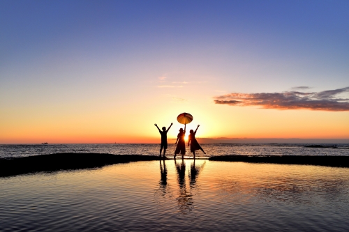 海に沈む夕日が美しい絶景スポット選