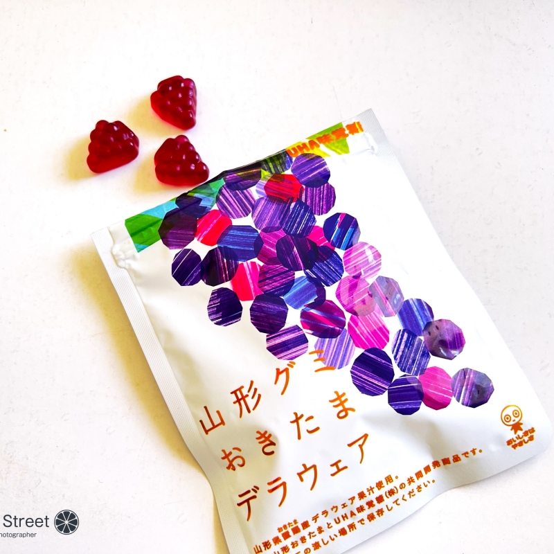 銀座和光手刺繍ハンカチ「野の花」①+日常では使って欲しくない