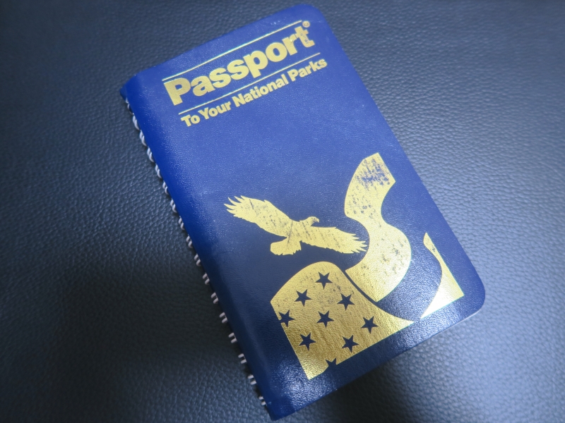 アメリカ 国立公園巡りでパスポートにスタンプを集めよう