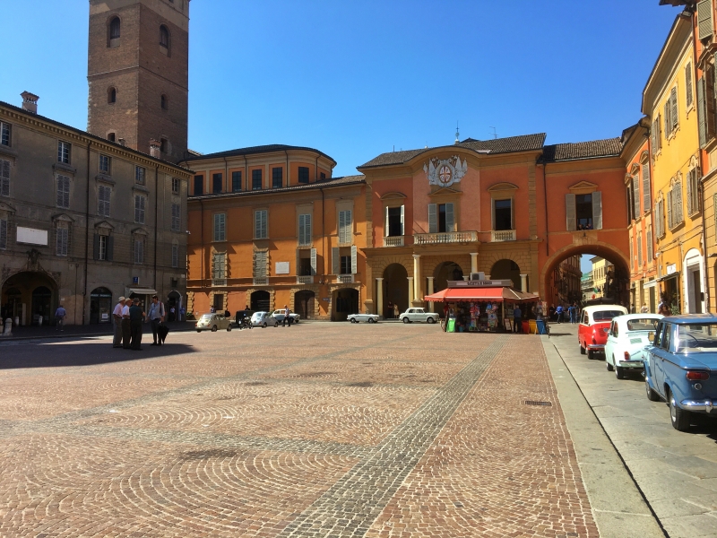 イタリア レッジョ エミリアの魅力とお土産