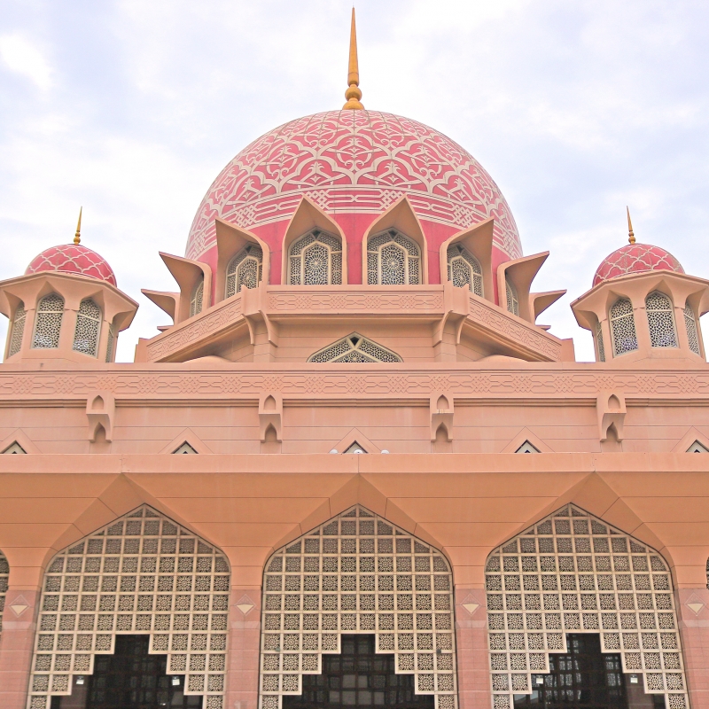 マレーシア プトラジャヤ 話題のフォトスポット ピンクモスク の行き方