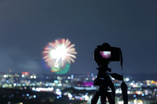 夏 花火大会の違った楽しみ方 失敗も楽しい花火写真撮影のコツ
