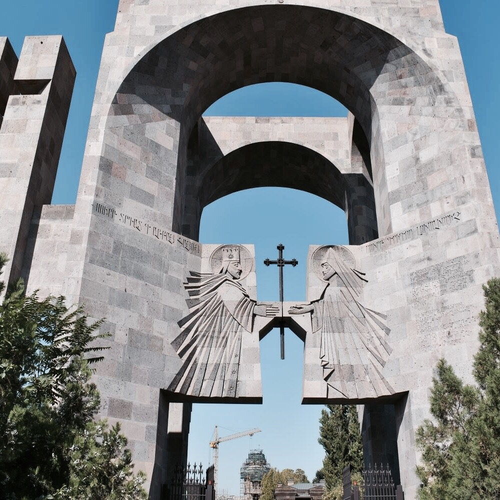 エチミアジン大聖堂の写真（エチミアジン大聖堂。非カルケドン派、アルメニア正教会の中心で...） ｜ トリップノート