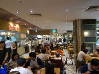 フードリパブリック・ウィスマアトリア店