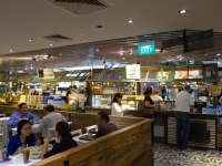 フードリパブリック・ウィスマアトリア店