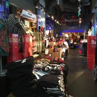 デジグアル・オーチャードセントラル店