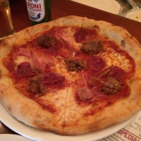 ピッツェリア・モッツァ