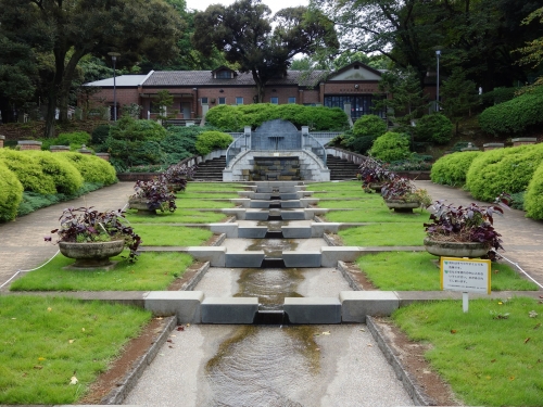 神奈川のおすすめプールランキングtop8 観光スポット