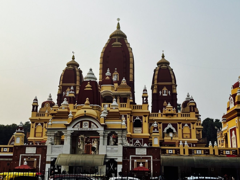 アクシャルダム寺院