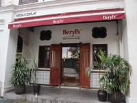 Beryl’s Jalan Panggong Outlet