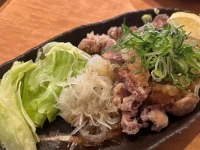 食べ飲み処まる