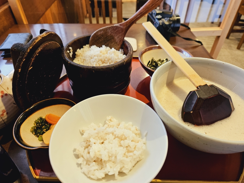 自然薯料理「茶々」