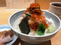 日本橋海鮮丼つじ半 日本橋本店