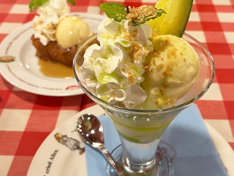 ラケル 新宿西口店