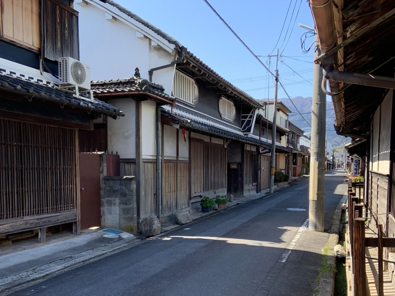 御所（ごせ）まち