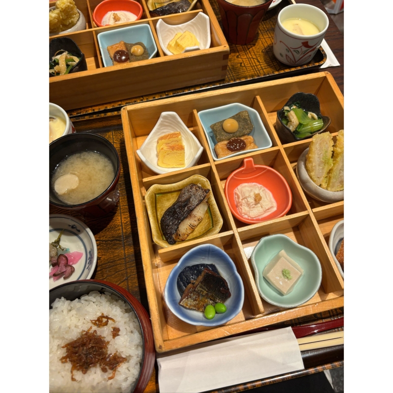 京やさい料理 接方来（せっぽうらい）