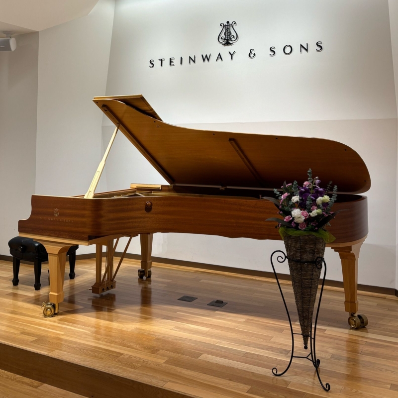 スタインウェイ＆サンズ東京